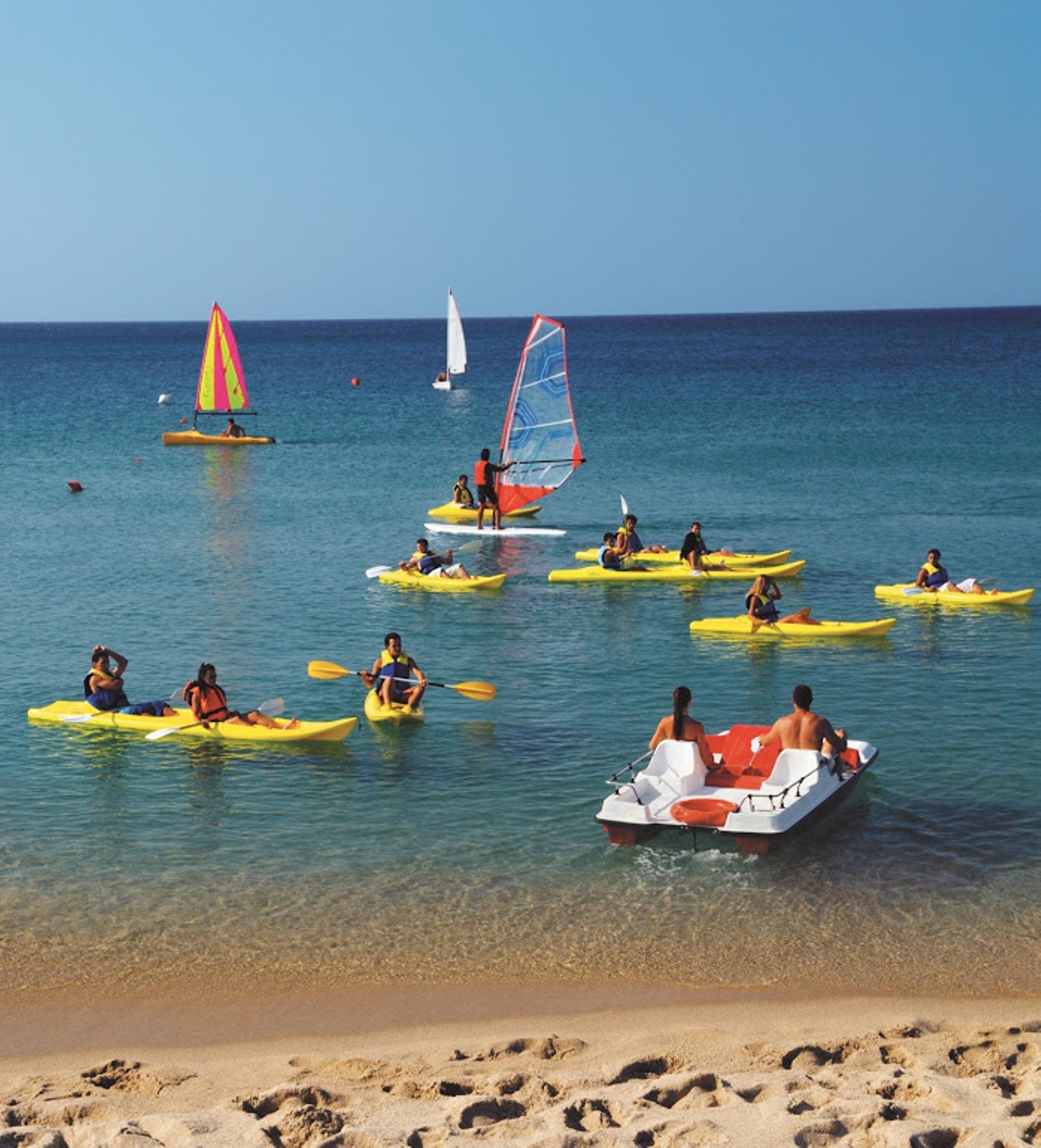 Serene Resort Кутро Экстерьер фото