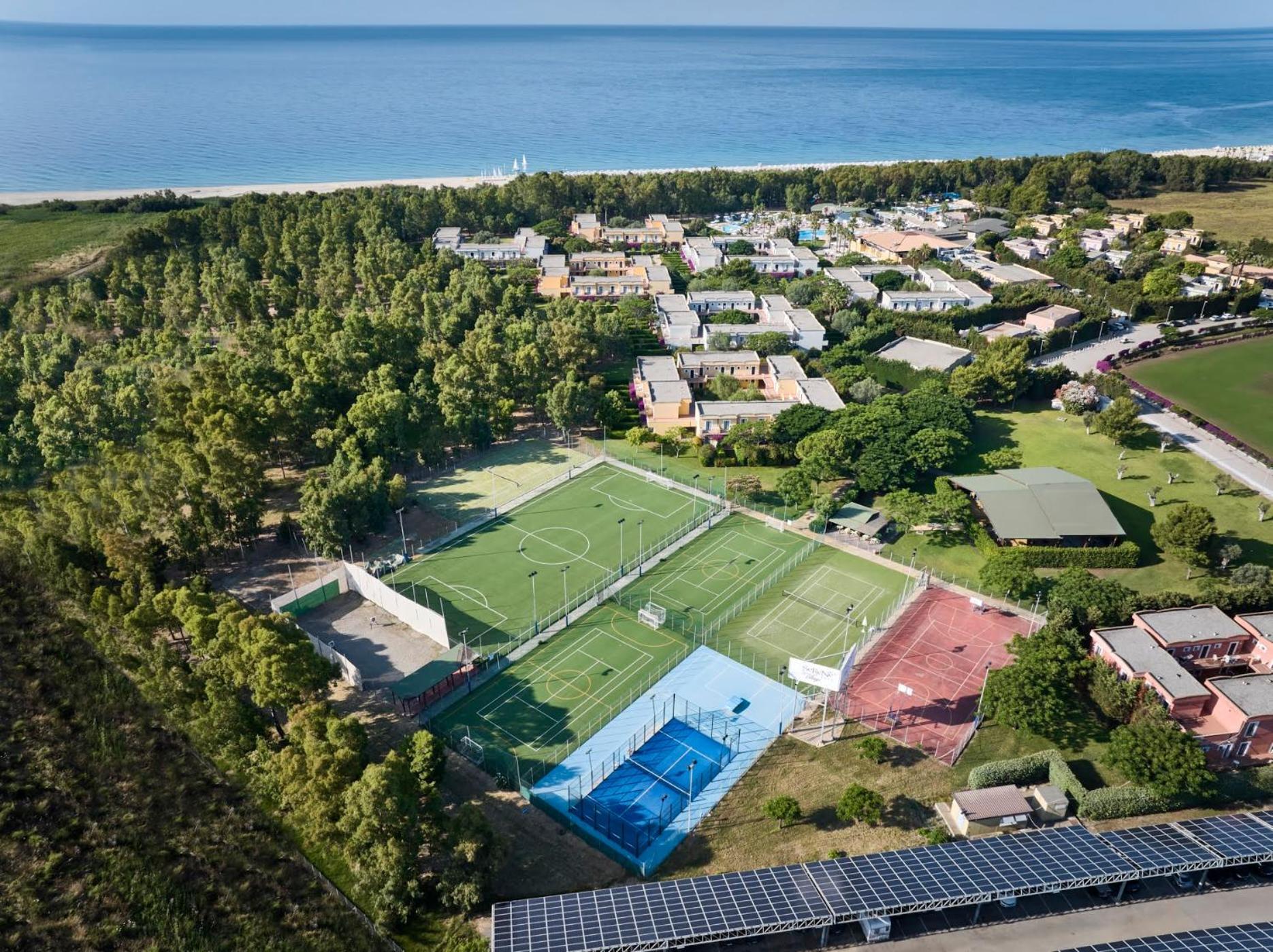 Serene Resort Кутро Экстерьер фото