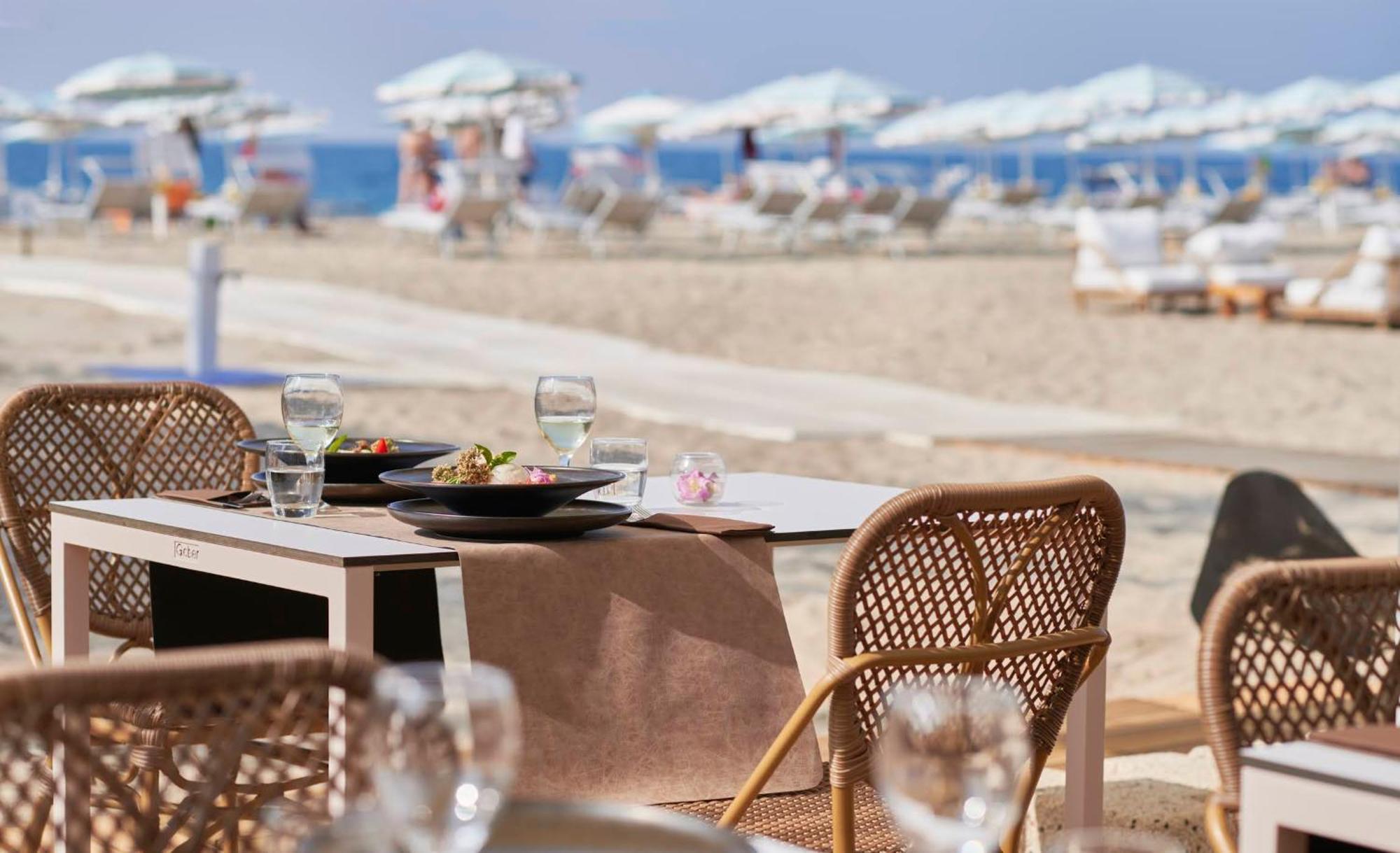 Serene Resort Кутро Экстерьер фото